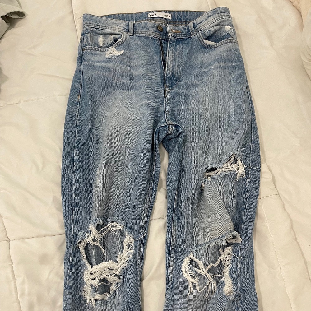Zara denim boyfriend ripped jeans